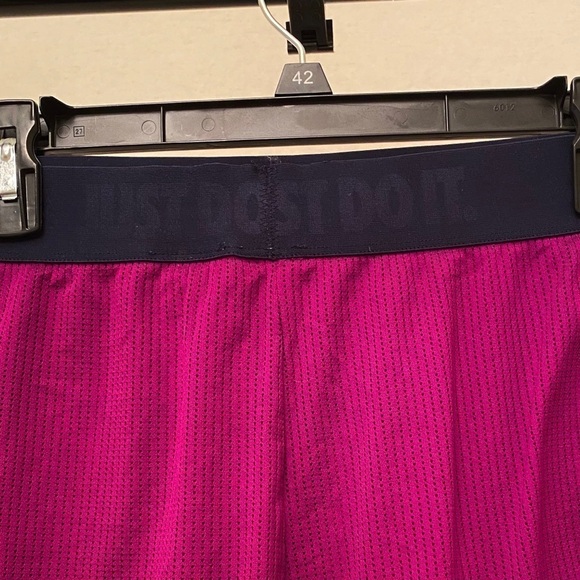 NIKE DRI-FIT Shorts Tennis Running Exercise Active - Picture 4 of 7